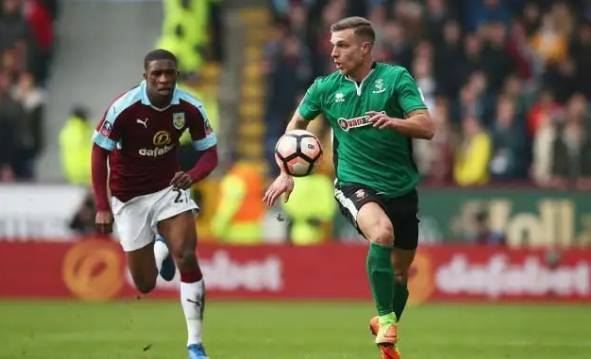 罗马vs波尔图：迪巴拉、肖穆罗多夫首发，多夫比克缺阵